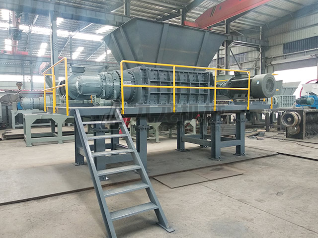 塑料撕碎机 塑料撕碎机